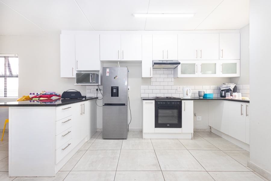 To Let 2 Bedroom Property for Rent in Stonewood Security Estate Western Cape